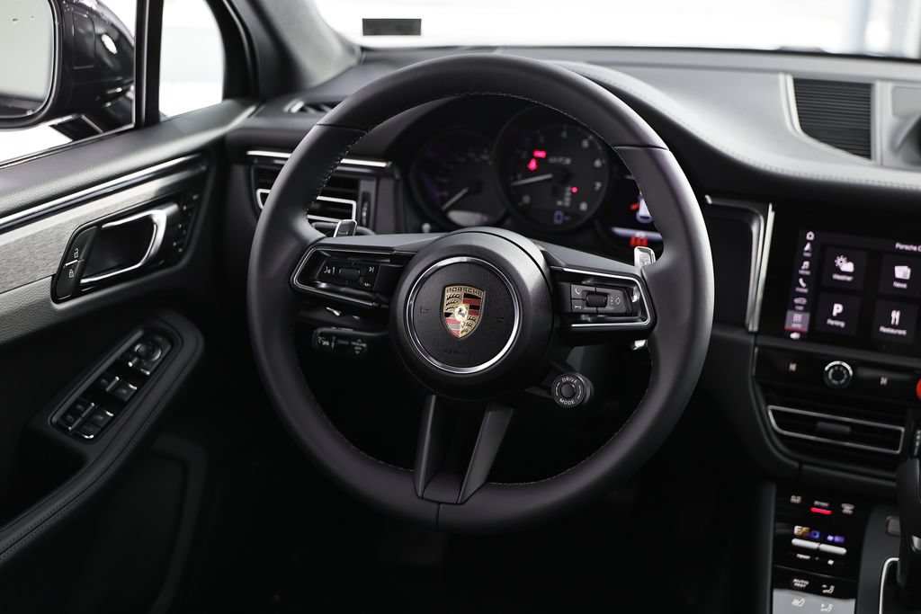 New 2026 Porsche Macan GTS AWD/4WD image 30