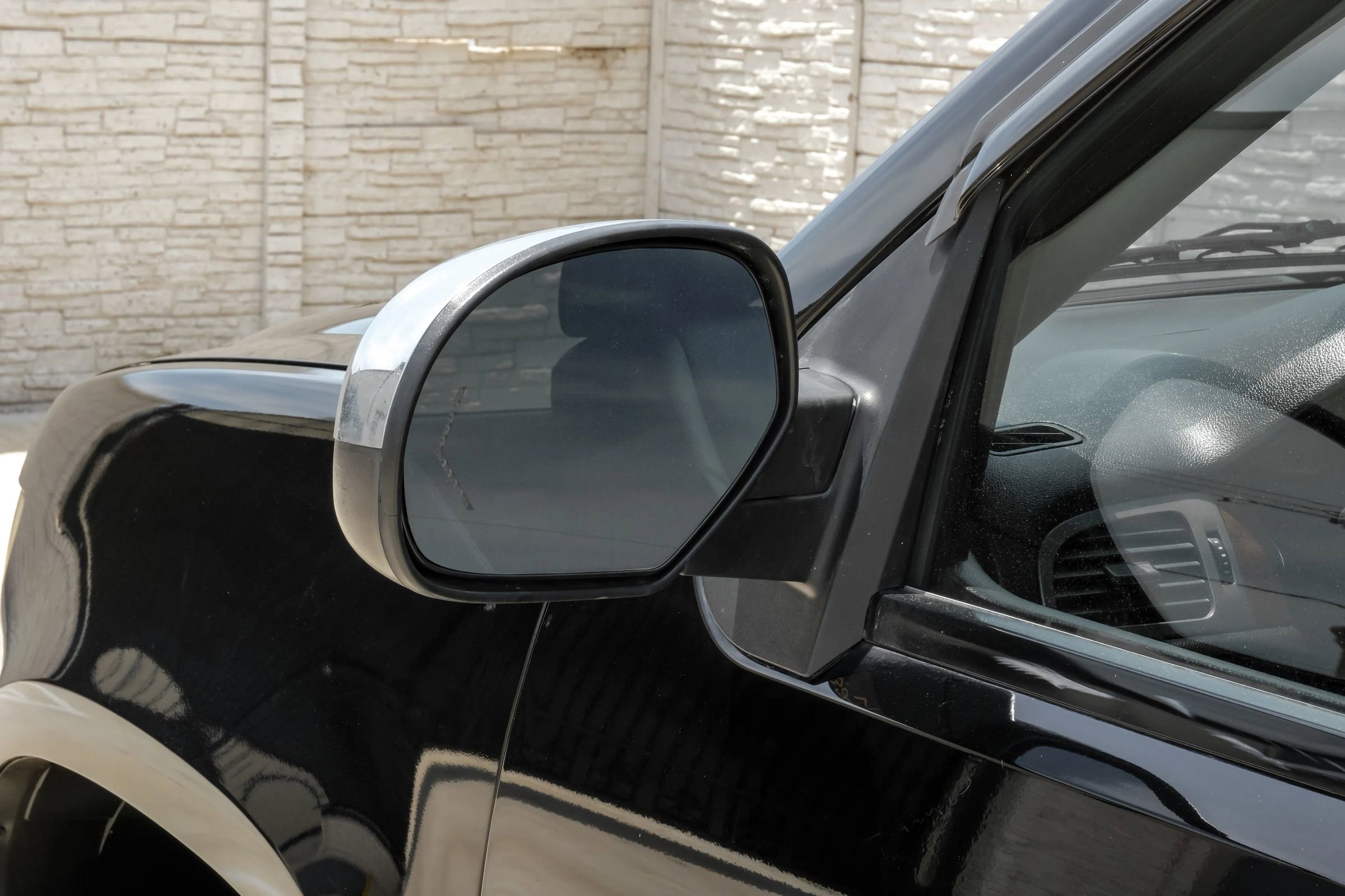 Used 2012 Chevrolet Avalanche LTZ RWD image 40