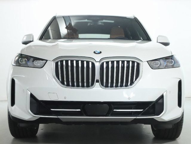 Used 2025 BMW X5 xDrive40i AWD/4WD image 6