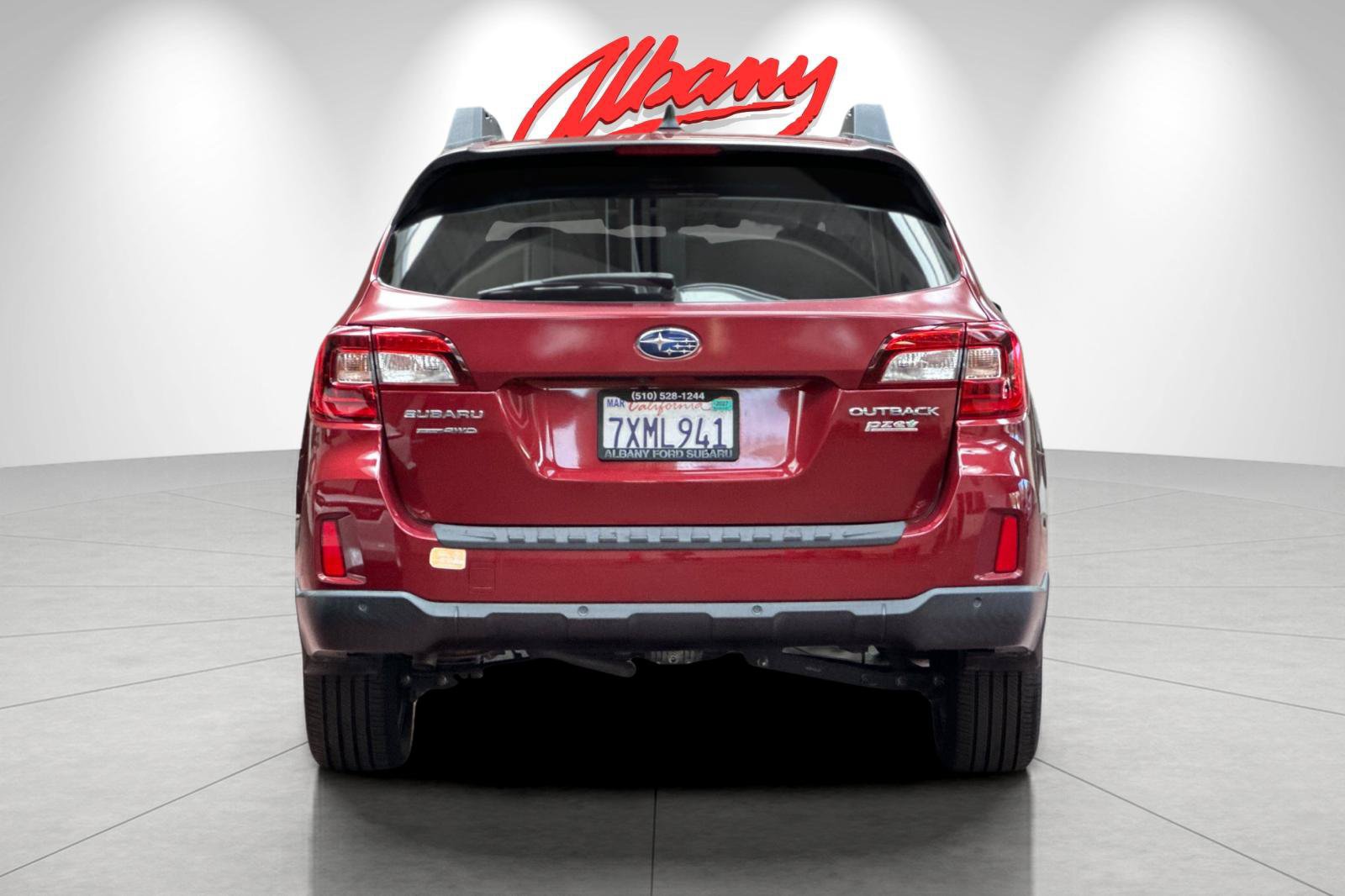 Used 2017 Subaru Outback 2.5i Limited AWD/4WD image 5