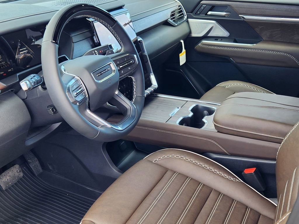 New 2026 GMC Acadia Denali Ultimate w/ LPO, Floor Liner Package AWD/4WD image 13