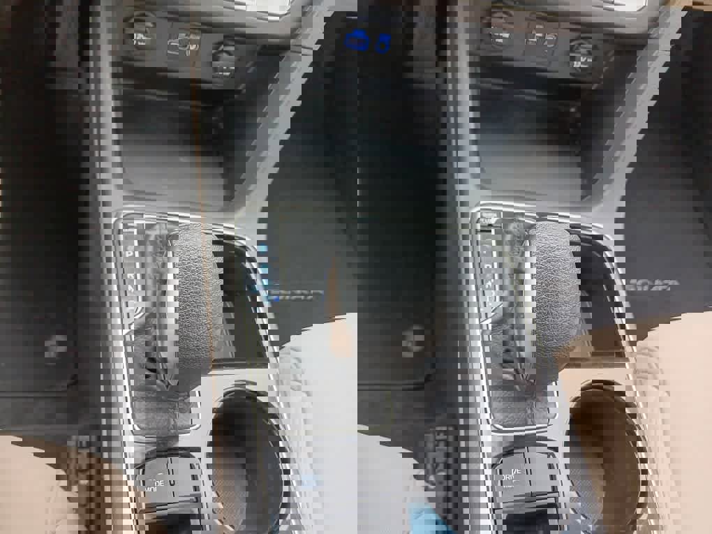 Used 2018 Hyundai Sonata SE w/ Cargo Package image 24