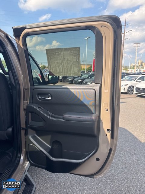 Certified 2023 Nissan Frontier PRO-4X w/ Technology Package image 19