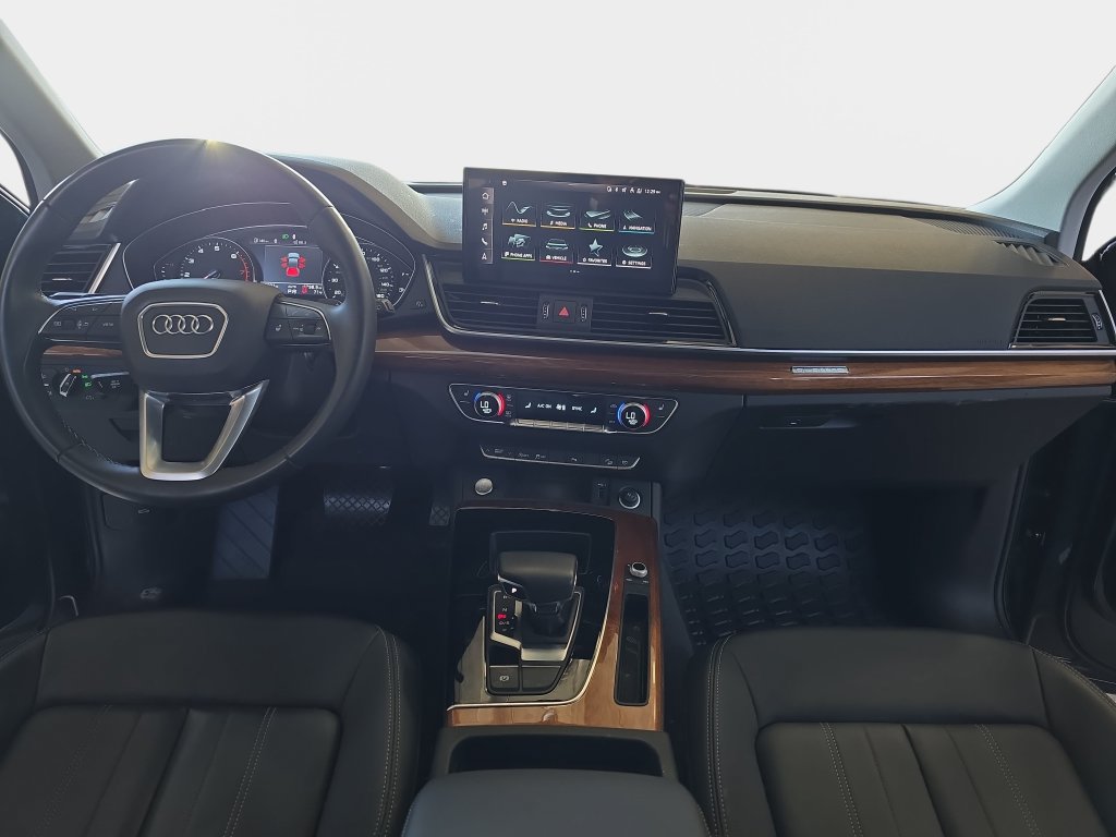 Certified 2023 Audi Q5 2.0T Premium w/ Convenience Package AWD/4WD image 10