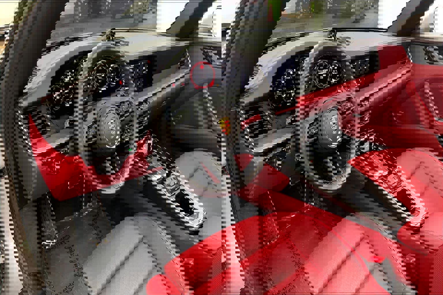 Used 2020 Porsche 911 Carrera S image 18