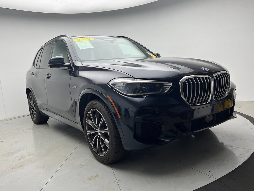 Certified 2022 BMW X5 xDrive45e w/ M Sport Package AWD/4WD image 2