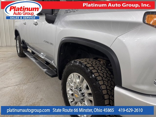Used 2022 Chevrolet Silverado 2500 High Country w/ Technology Package image 46