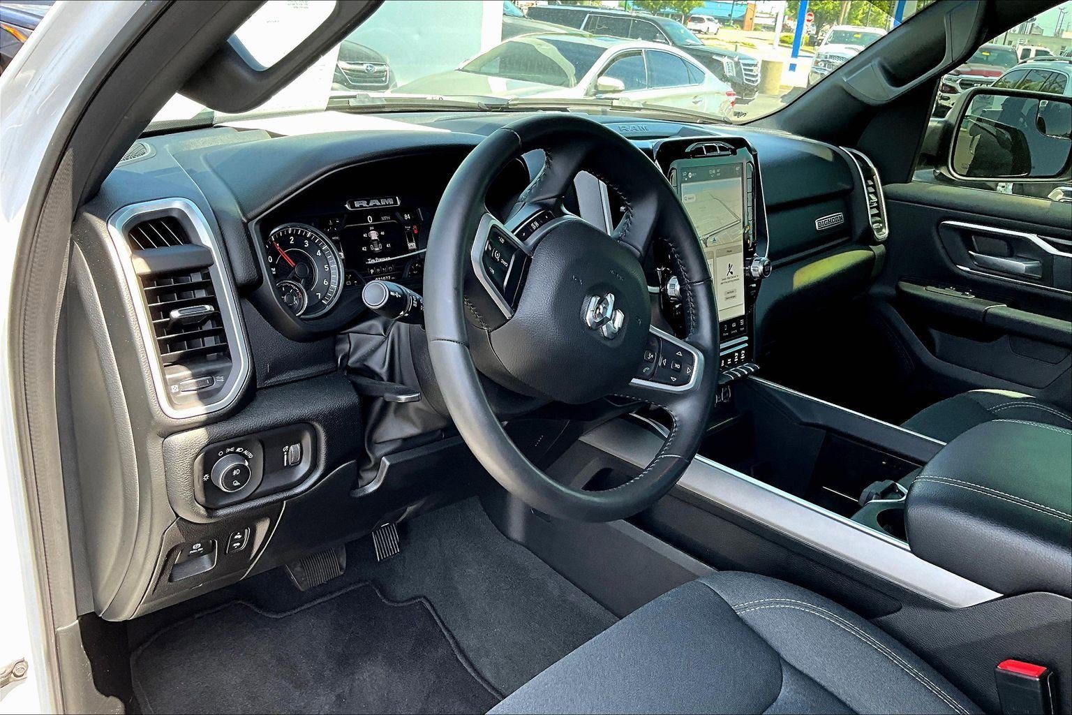 Used 2022 RAM 1500 Big Horn image 4