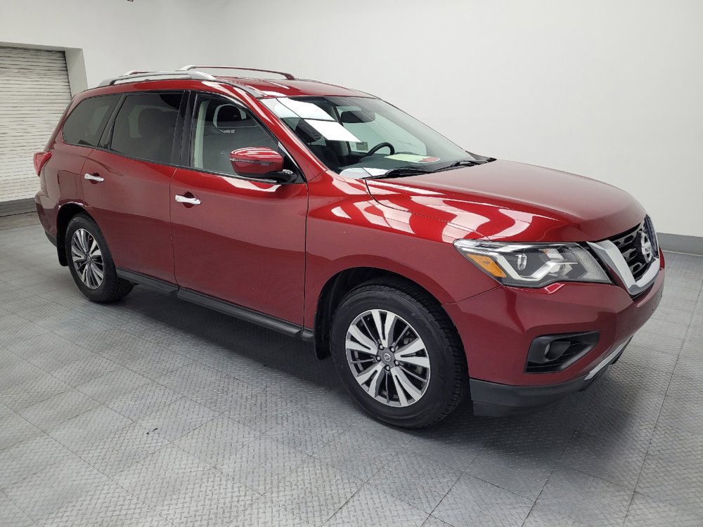 Used 2020 Nissan Pathfinder SV w/ Cargo Package FWD image 11