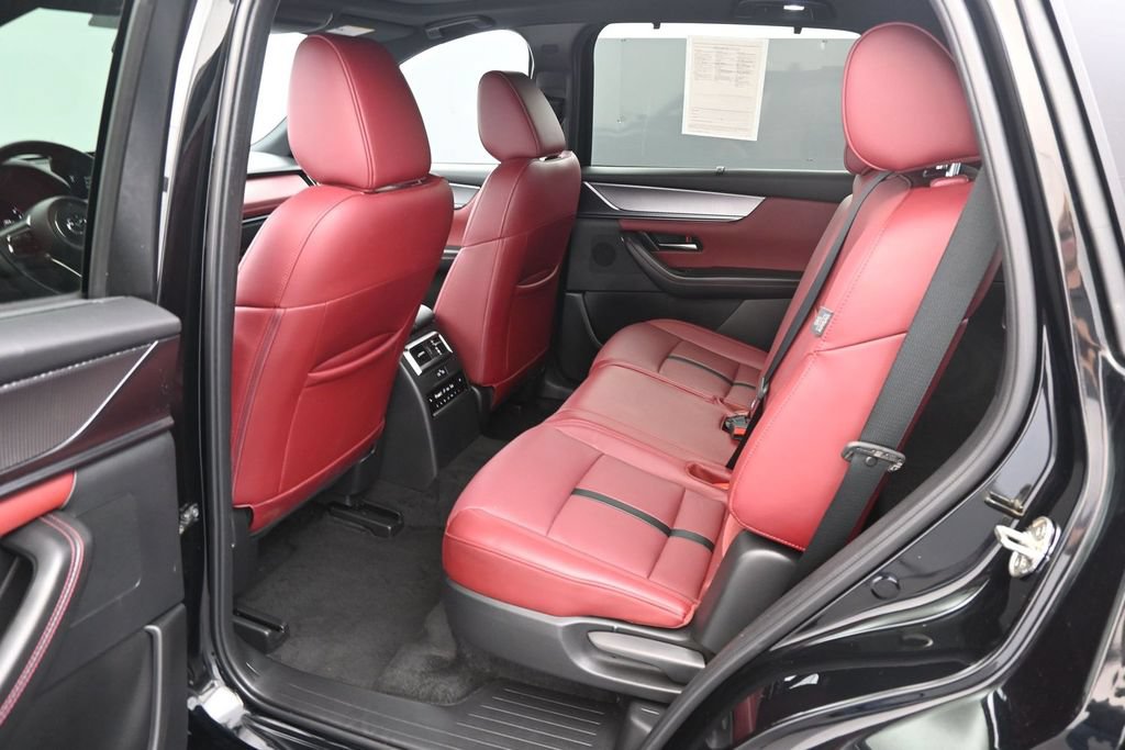 Used 2025 MAZDA CX-70 3.3 Turbo S w/ Premium Package AWD/4WD image 16