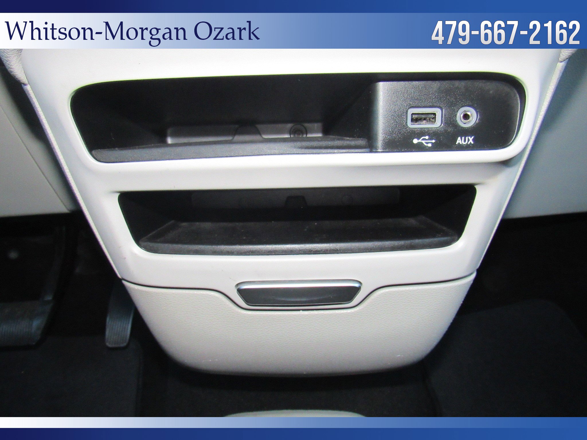 Used 2018 Chrysler Pacifica Touring Plus w/ Tire & Wheel Group image 46