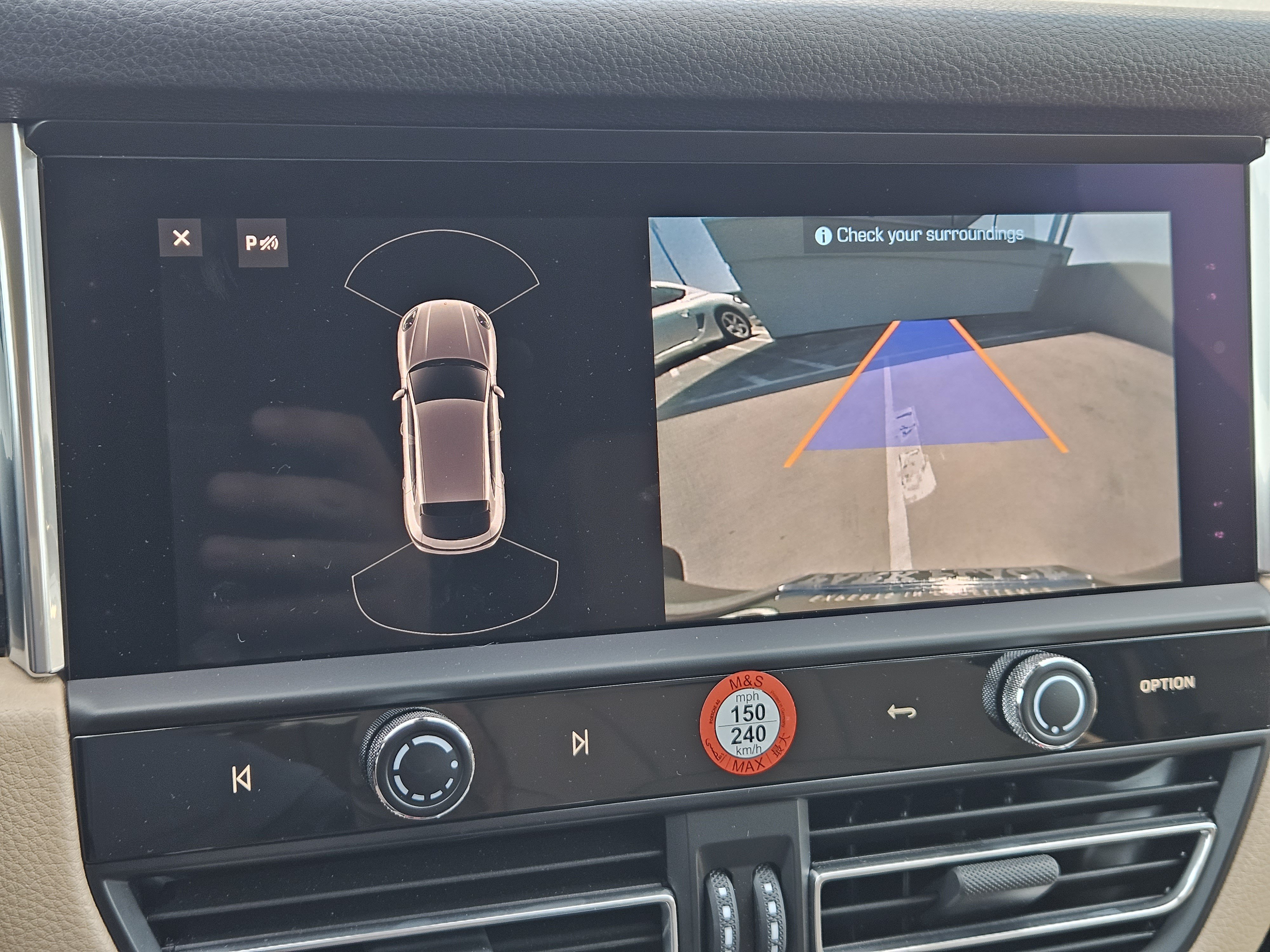 Certified 2026 Porsche Macan S AWD/4WD image 18