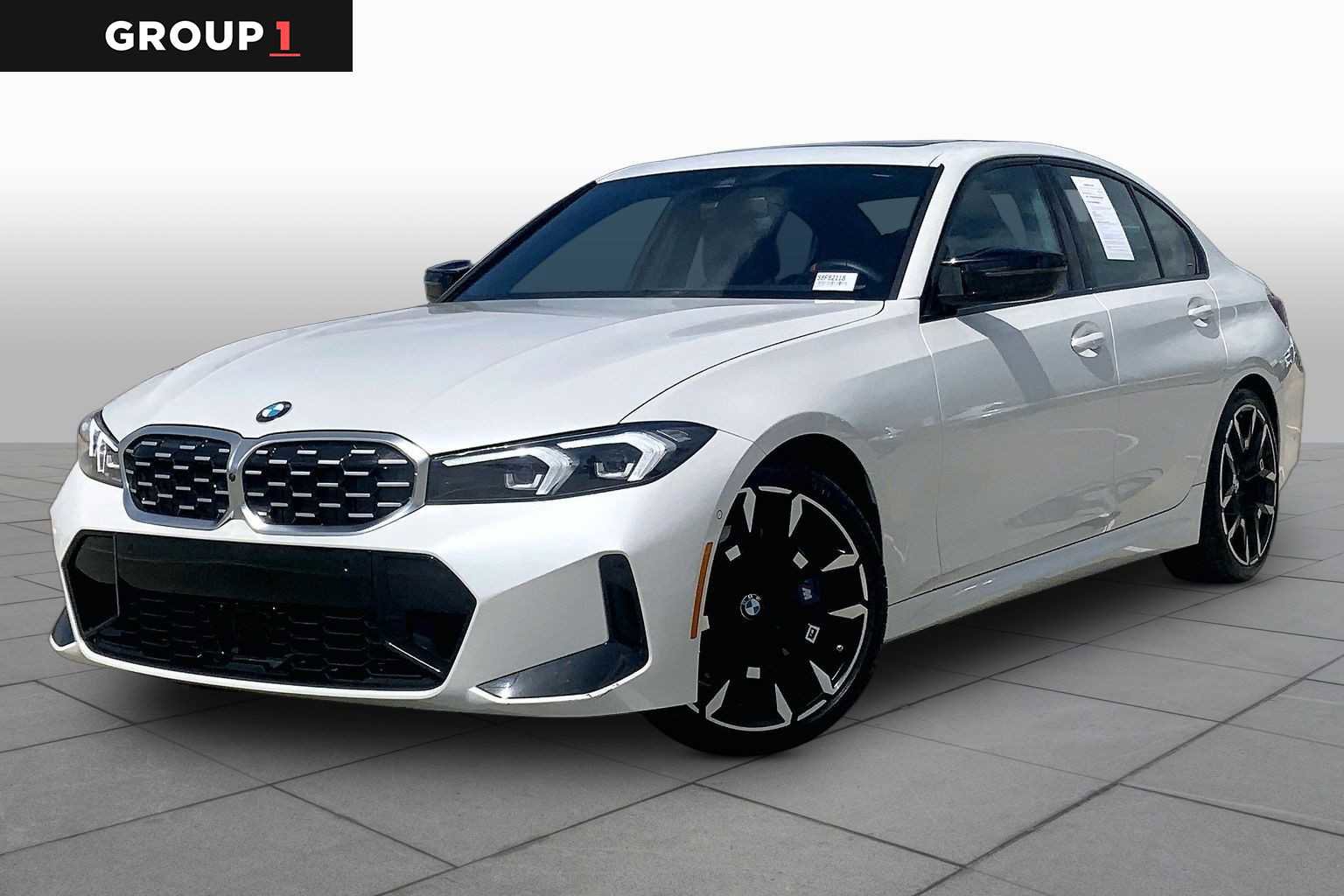 Used 2025 BMW M340i RWD image 1