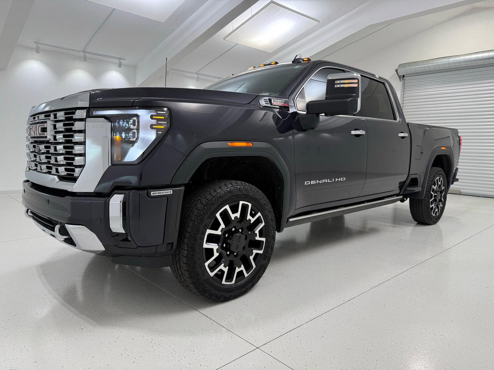 Used 2024 GMC Sierra 2500 Denali w/ Denali Reserve Package image 4