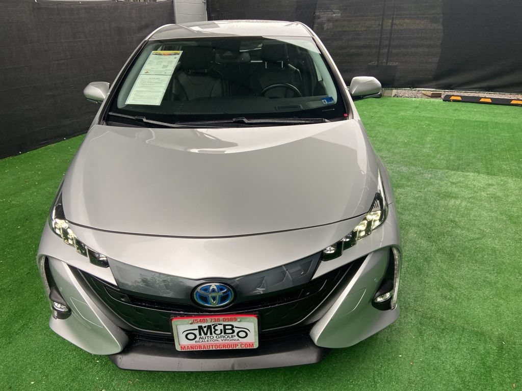 Used 2022 Toyota Prius Prime Limited FWD image 11