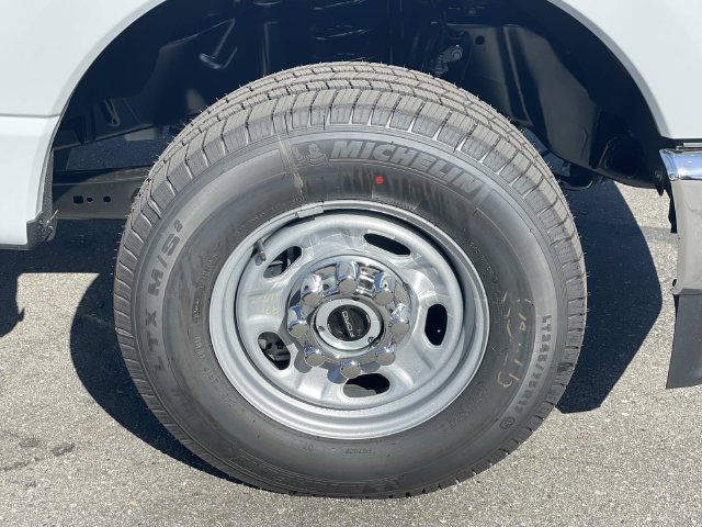 New 2026 Ford F350 XL w/ XL Chrome Package AWD/4WD image 33