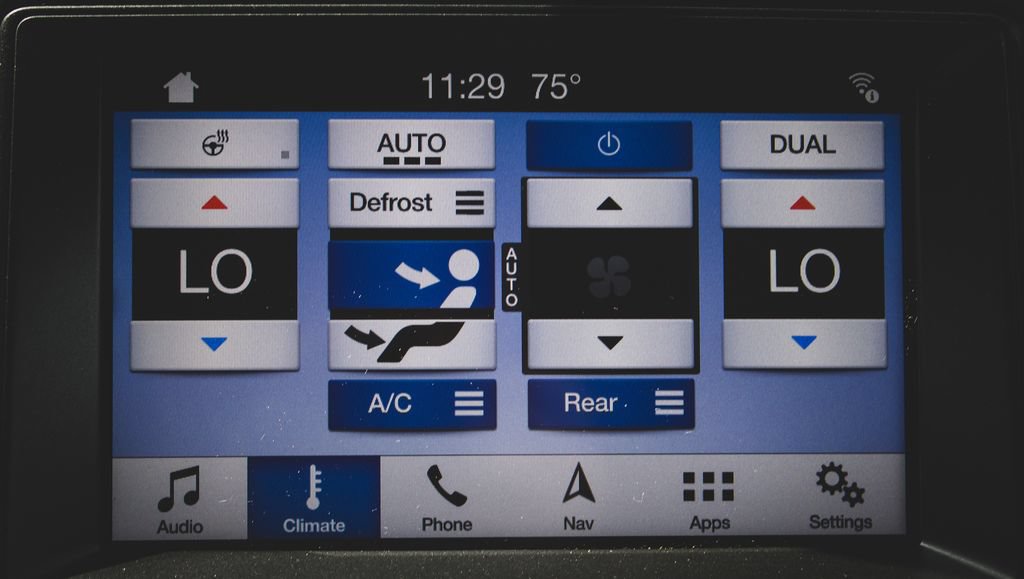 Used 2018 Ford Expedition Max Limited w/ Equipment Group 302A AWD/4WD image 18