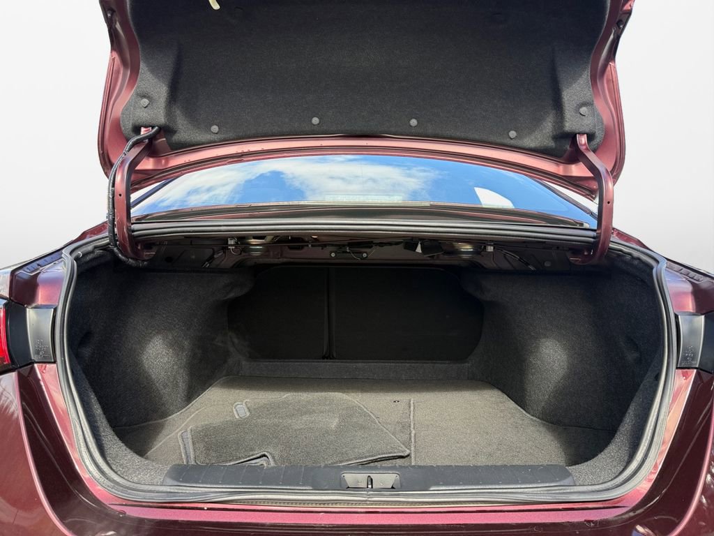 Certified 2025 Nissan Sentra SV image 18