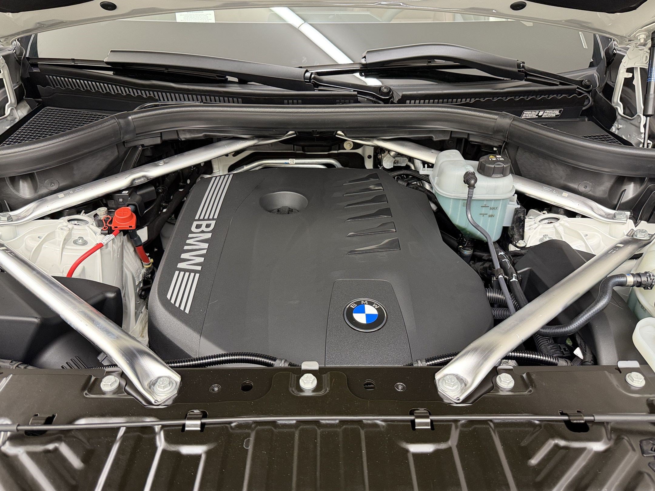 New 2027 BMW X5 xDrive40i AWD/4WD image 34