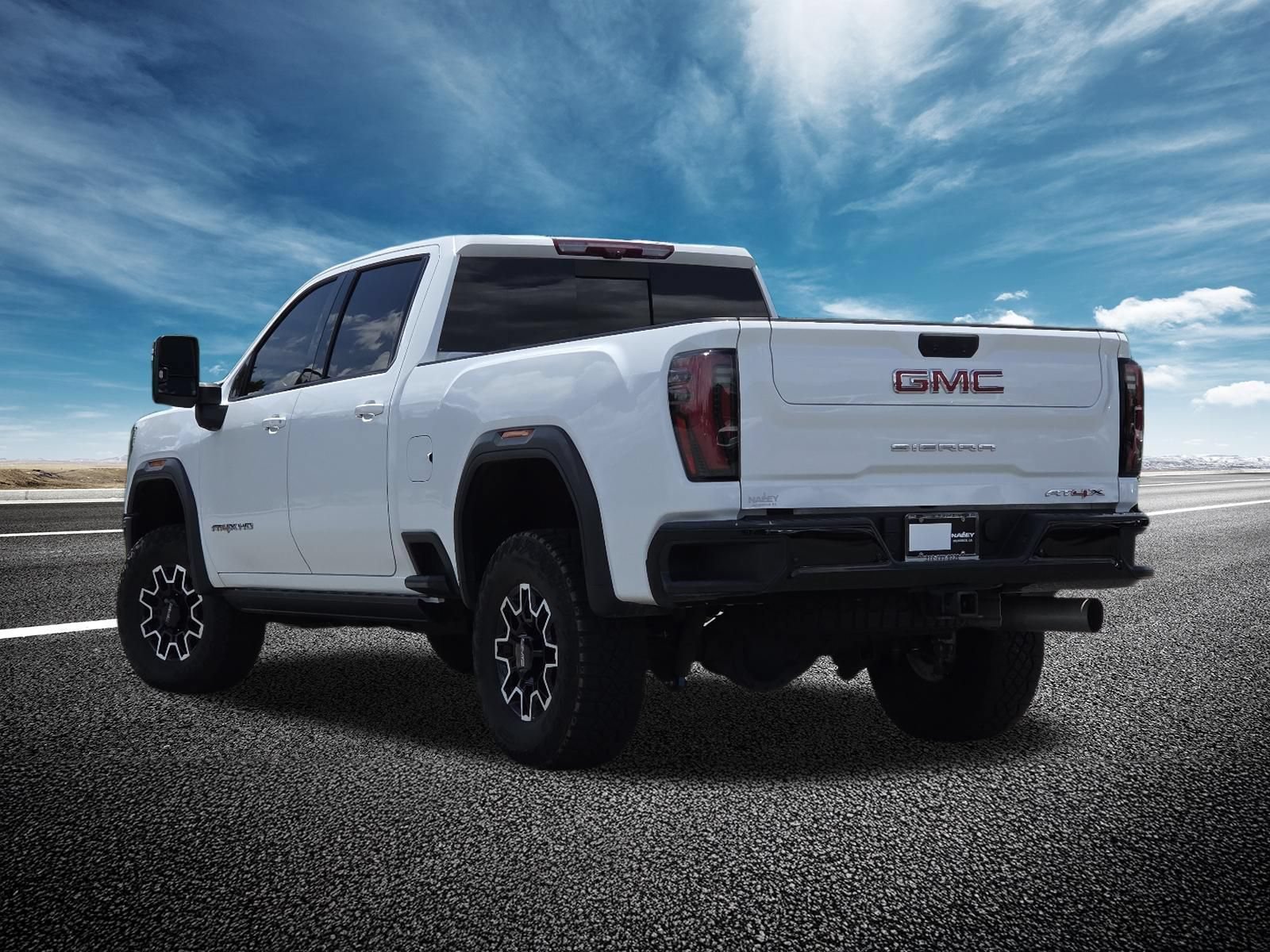 Used 2024 GMC Sierra 2500 AT4X AWD/4WD image 24