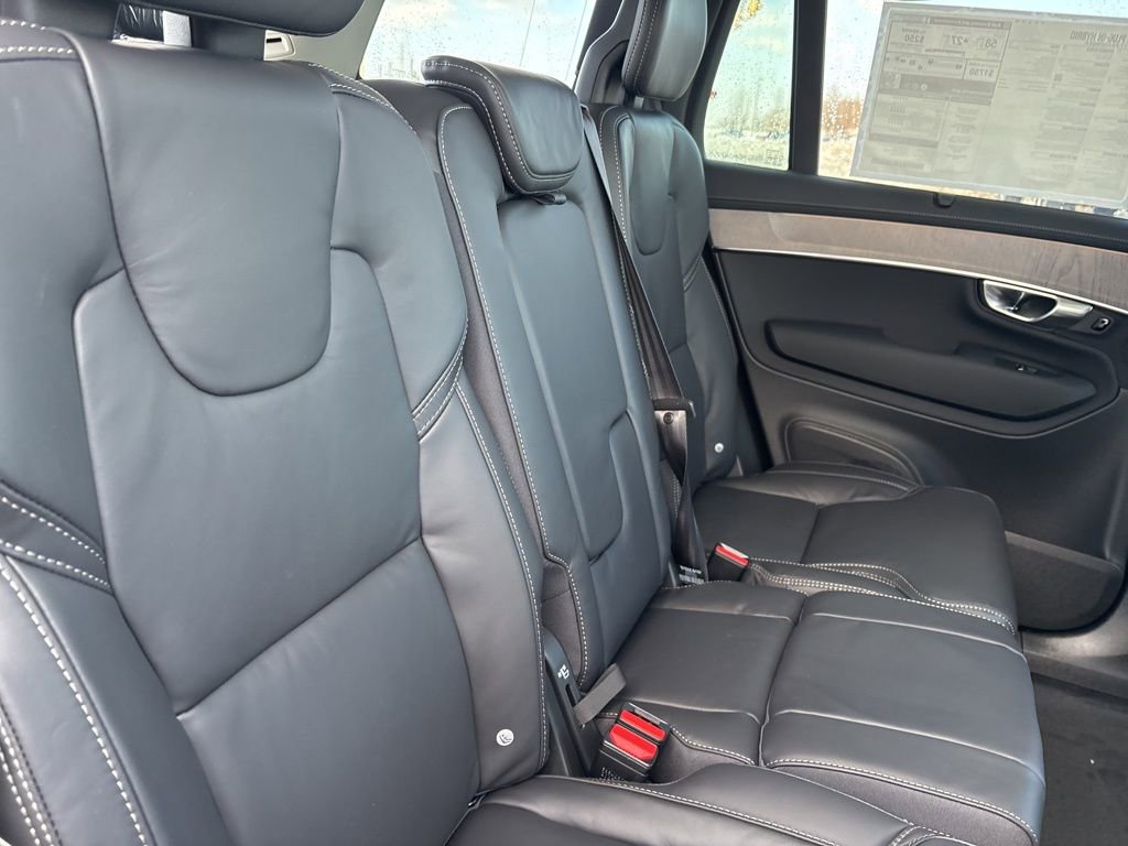 New 2026 Volvo XC90 T8 Ultra w/ Protection Package Premier image 44