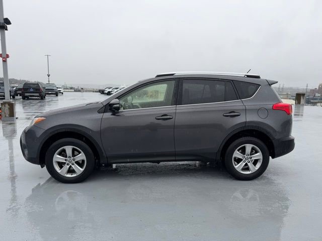 Used 2015 Toyota RAV4 XLE image 8