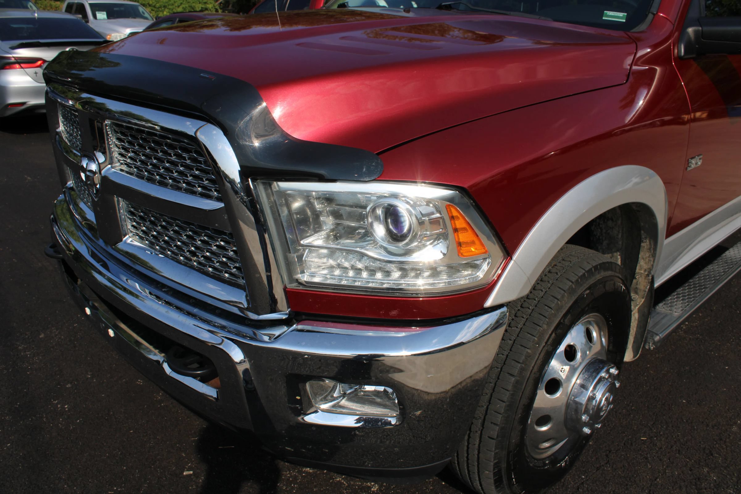 Used 2013 RAM 3500 Laramie RWD image 3