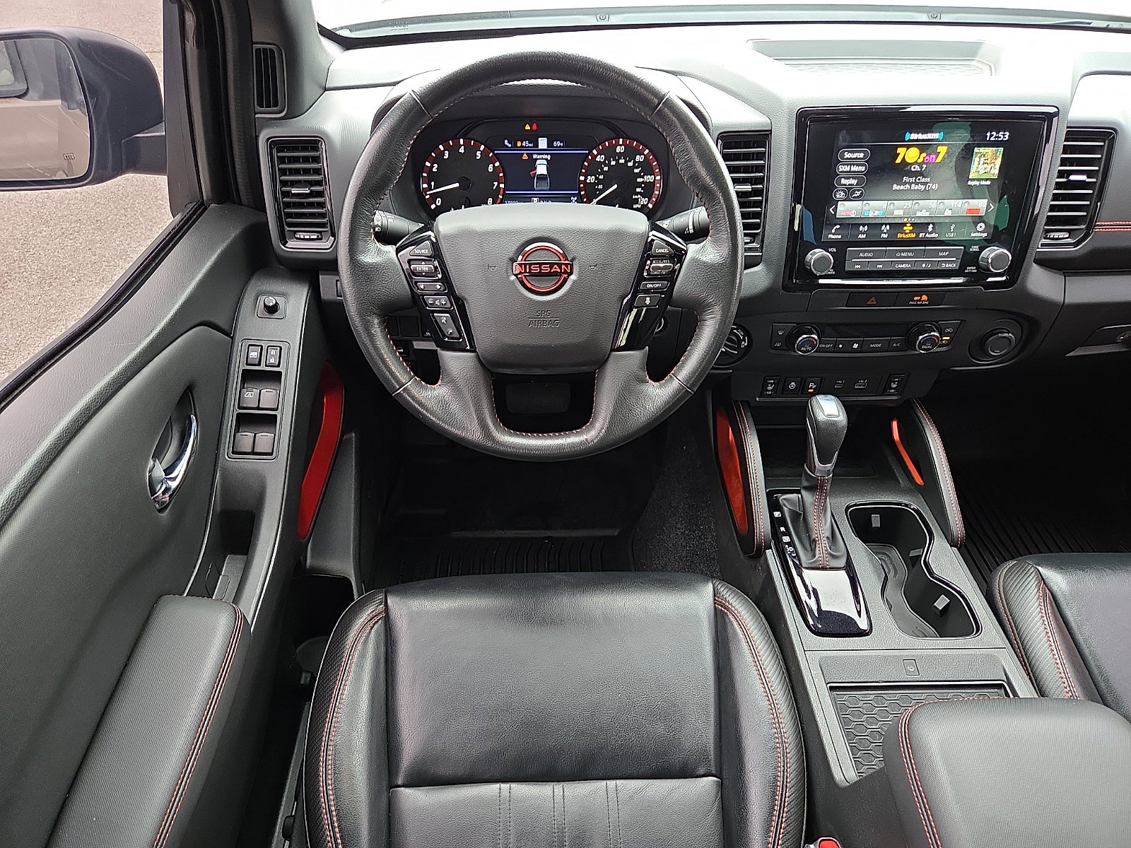 Used 2023 Nissan Frontier PRO-4X w/ Pro-4X Premium Package AWD/4WD image 11