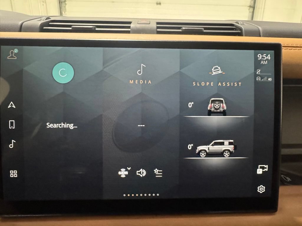 Used 2023 Land Rover Defender 90 X AWD/4WD image 20