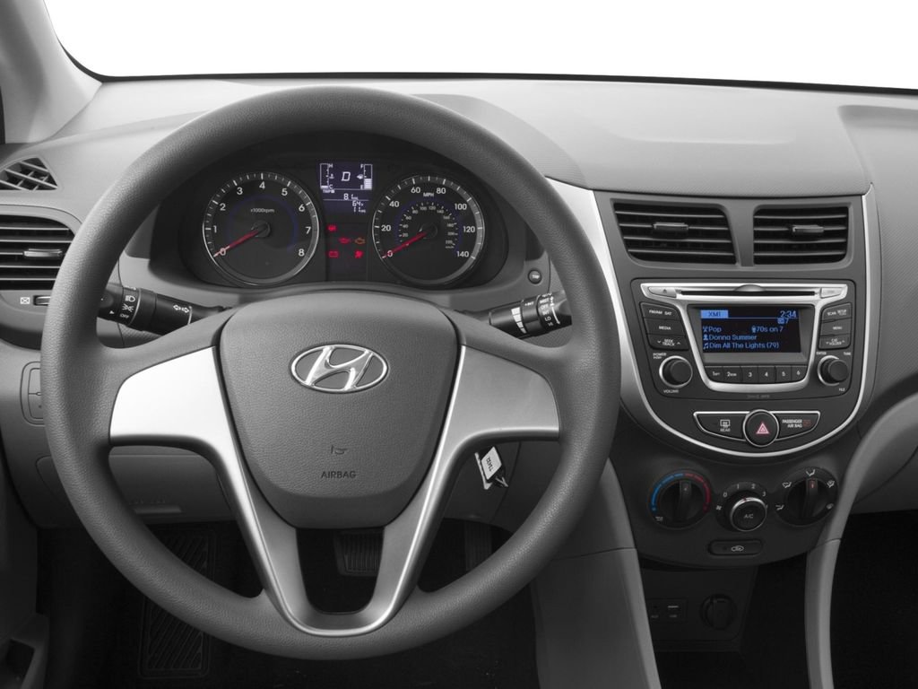 Used 2017 Hyundai Accent SE FWD image 4