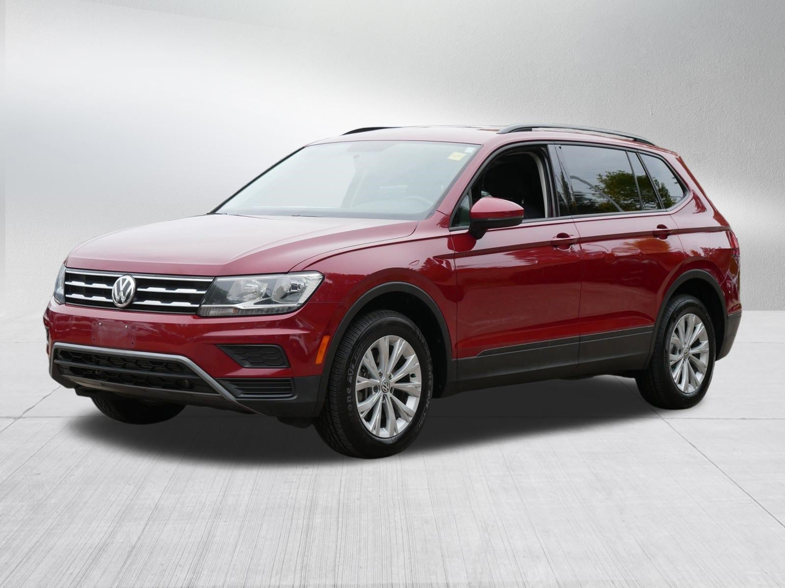 Used 2019 Volkswagen Tiguan S AWD/4WD image 3