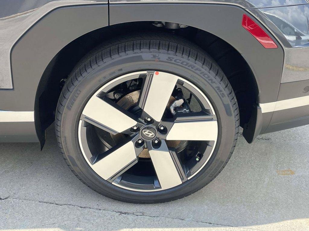 New 2026 Hyundai Santa Fe Limited FWD image 56