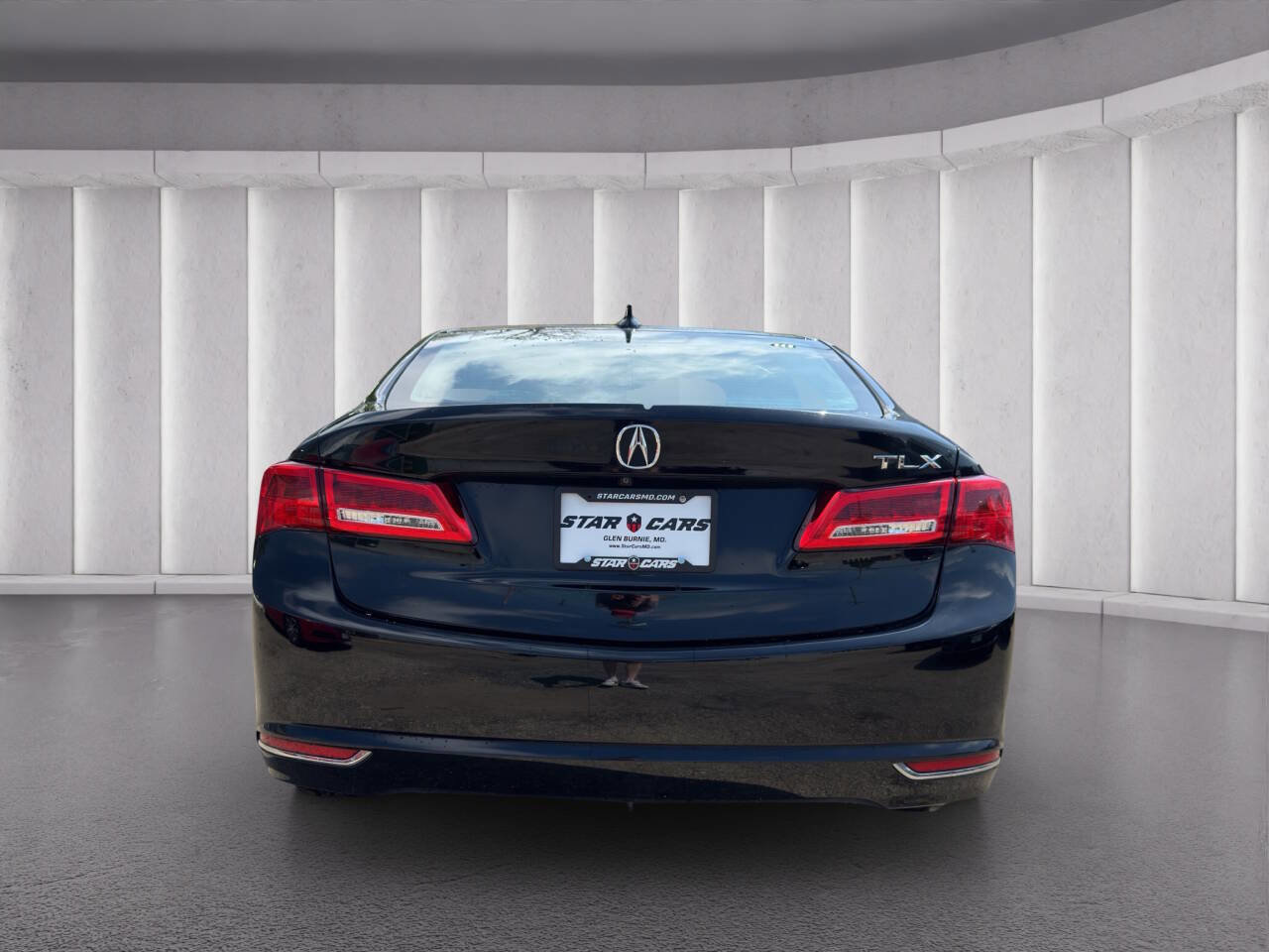 Used 2019 Acura TLX FWD image 4