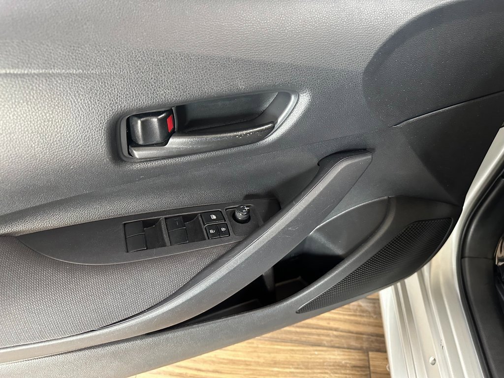Used 2023 Toyota Corolla LE image 10