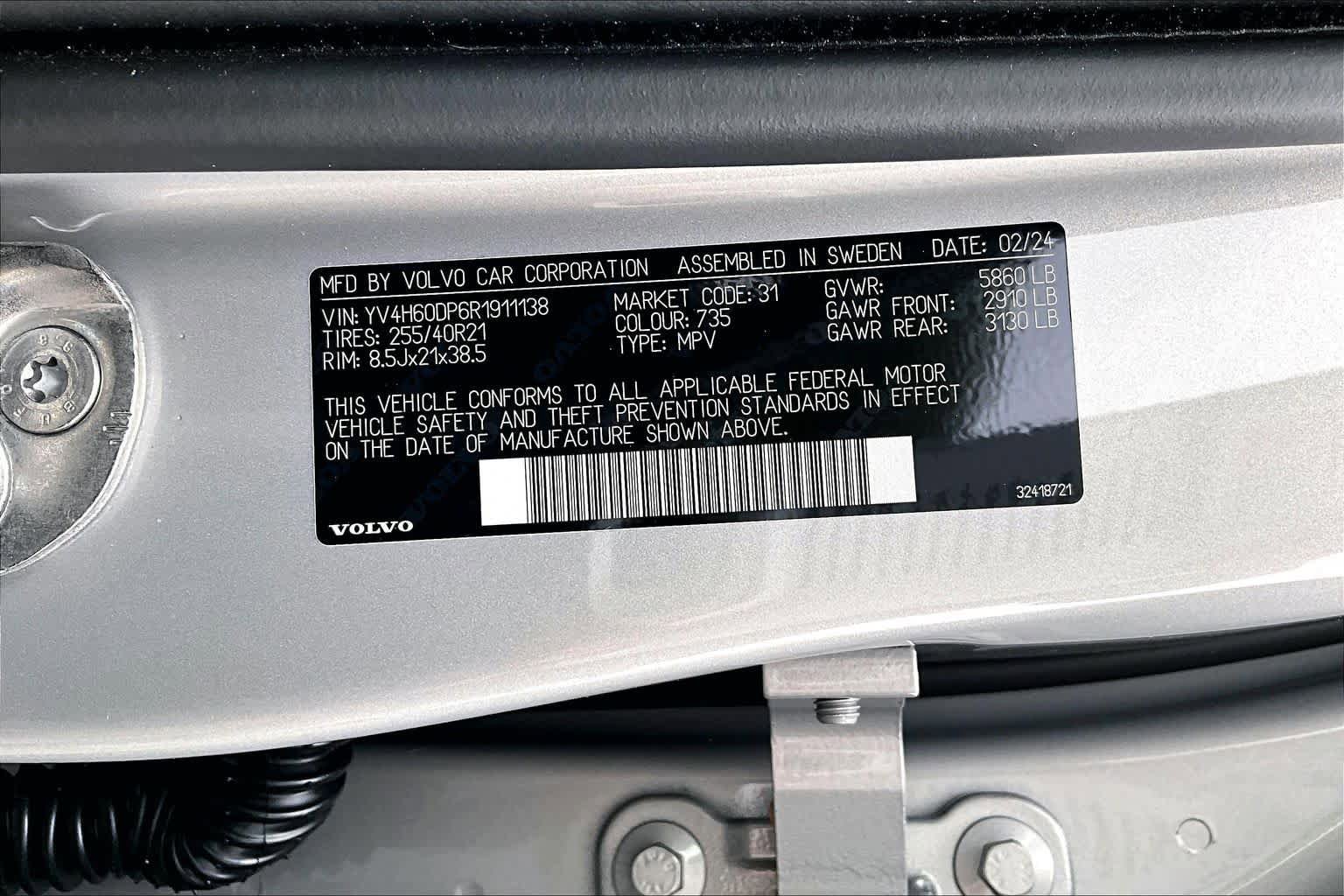 Used 2024 Volvo XC60 T8 Polestar AWD/4WD image 34