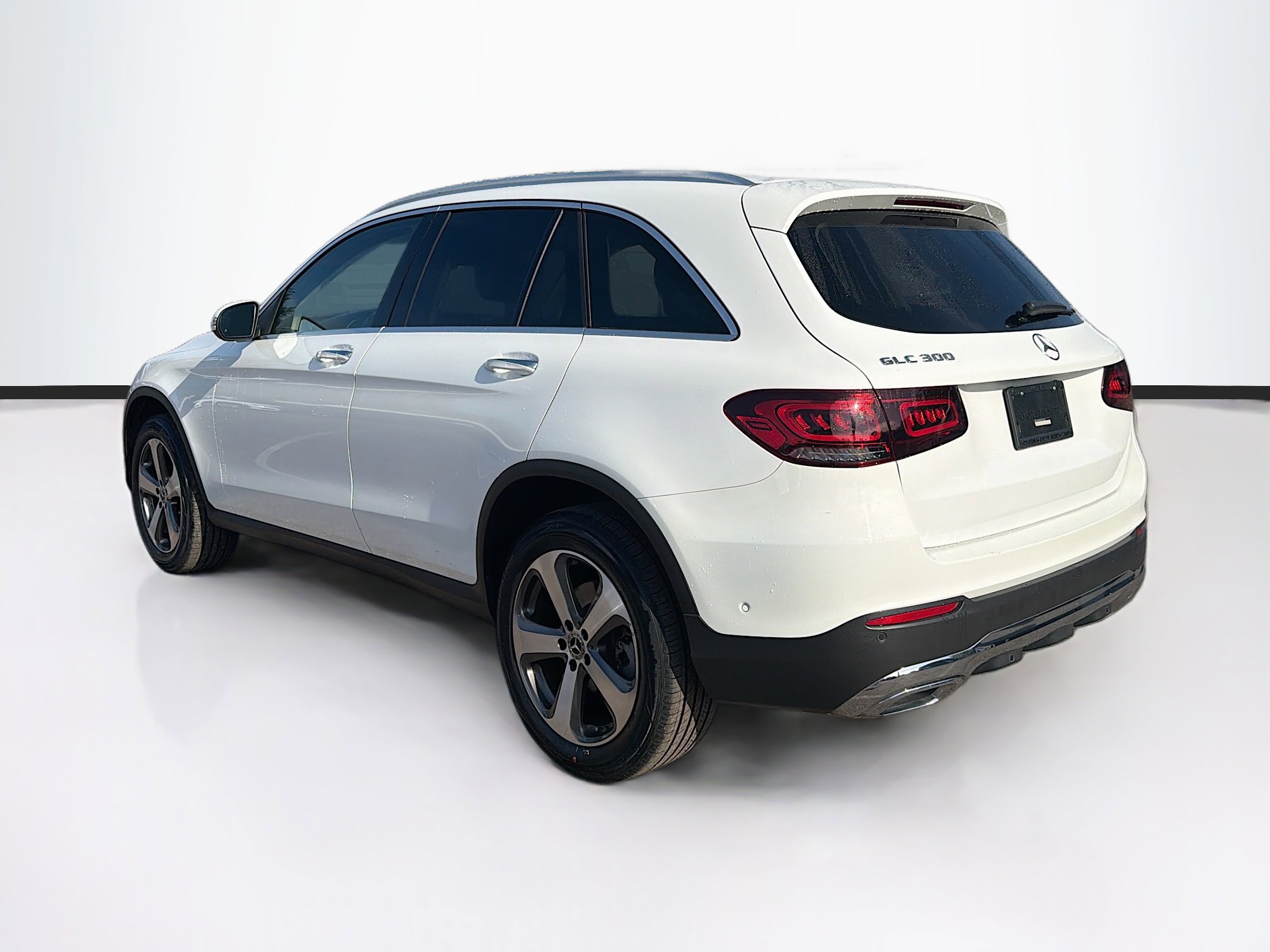 Used 2022 Mercedes-Benz GLC 300 image 5