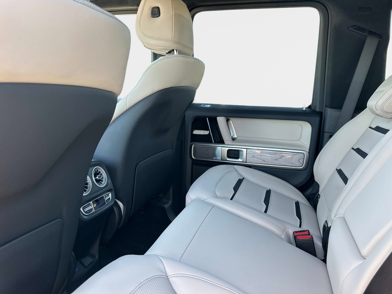 Used 2026 Mercedes-Benz G 63 AMG 4MATIC image 16