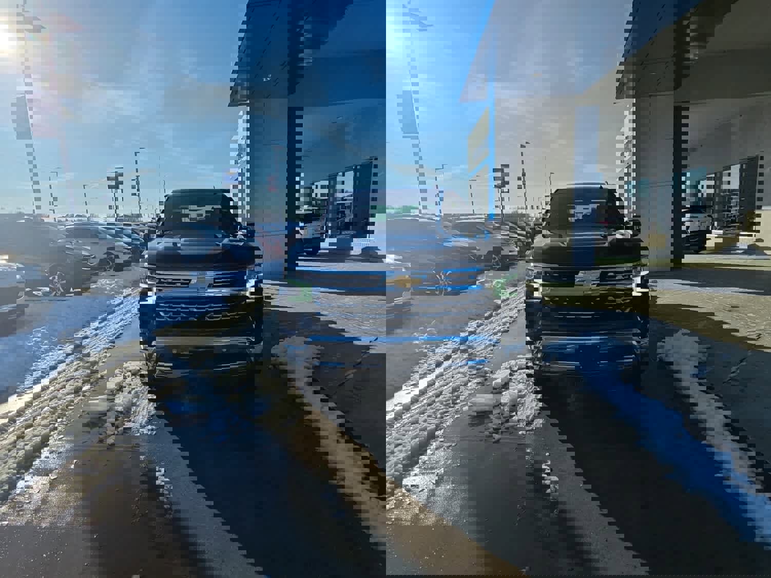 Used 2022 Chevrolet Silverado 1500 LTZ image 3