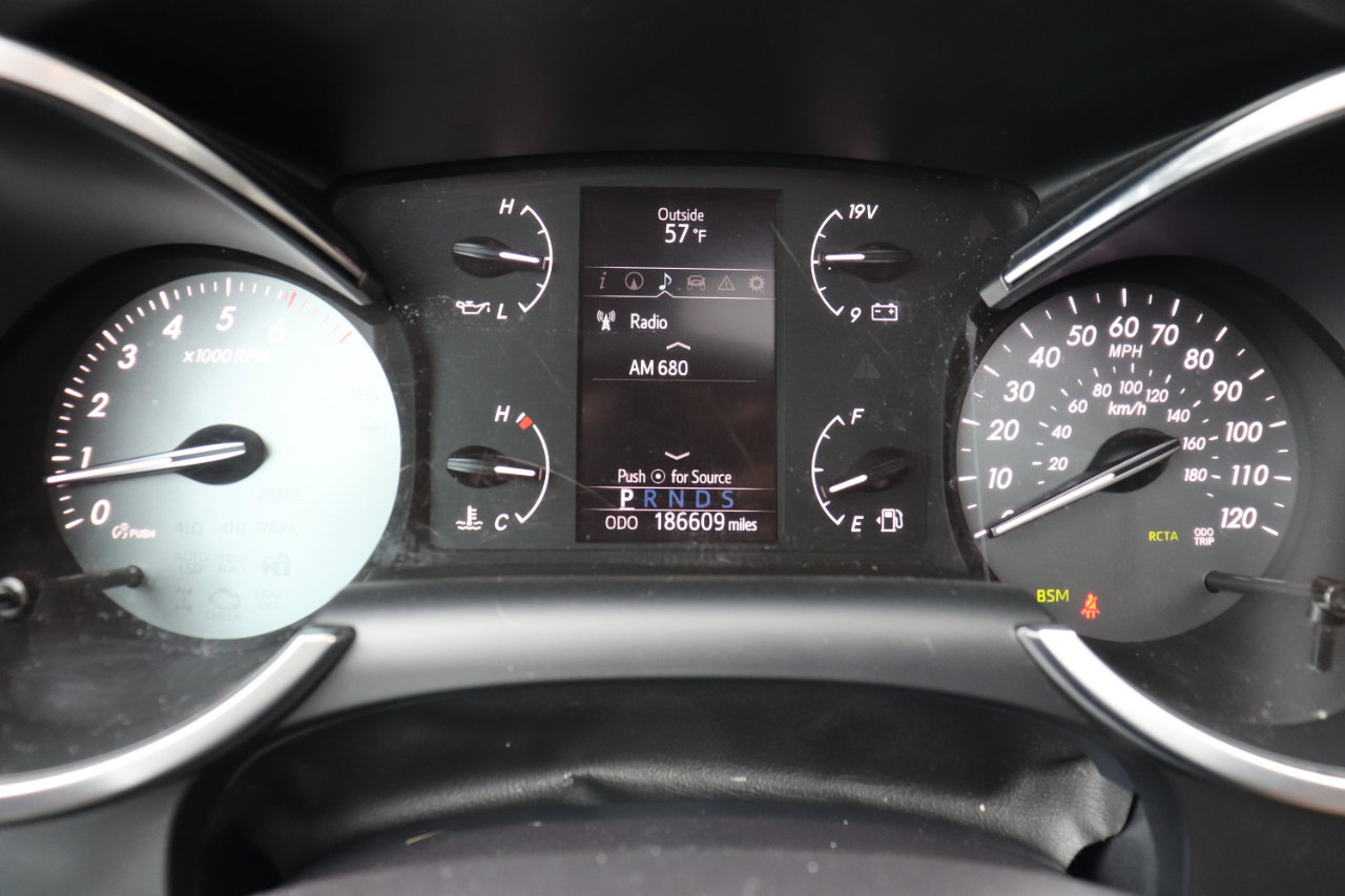 Used 2018 Toyota Sequoia Limited image 72