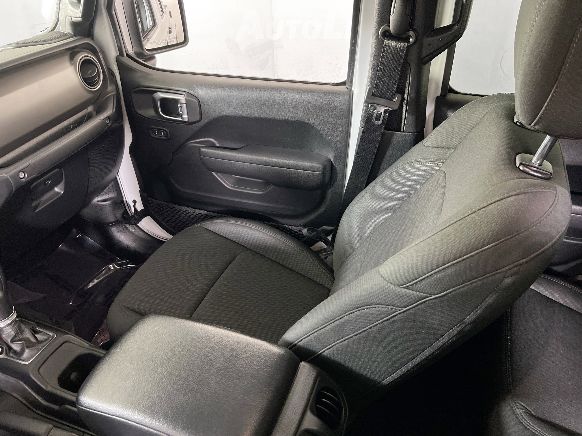 Used 2022 Jeep Gladiator Willys image 21