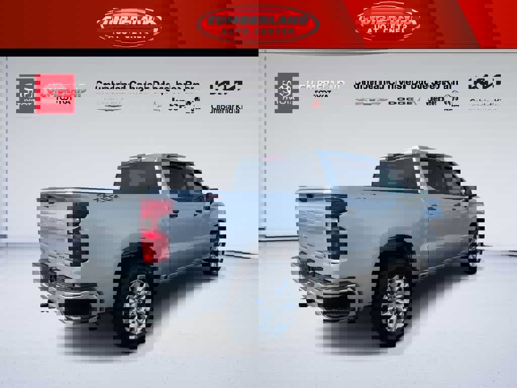 Used 2022 Chevrolet Silverado 1500 Custom image 8