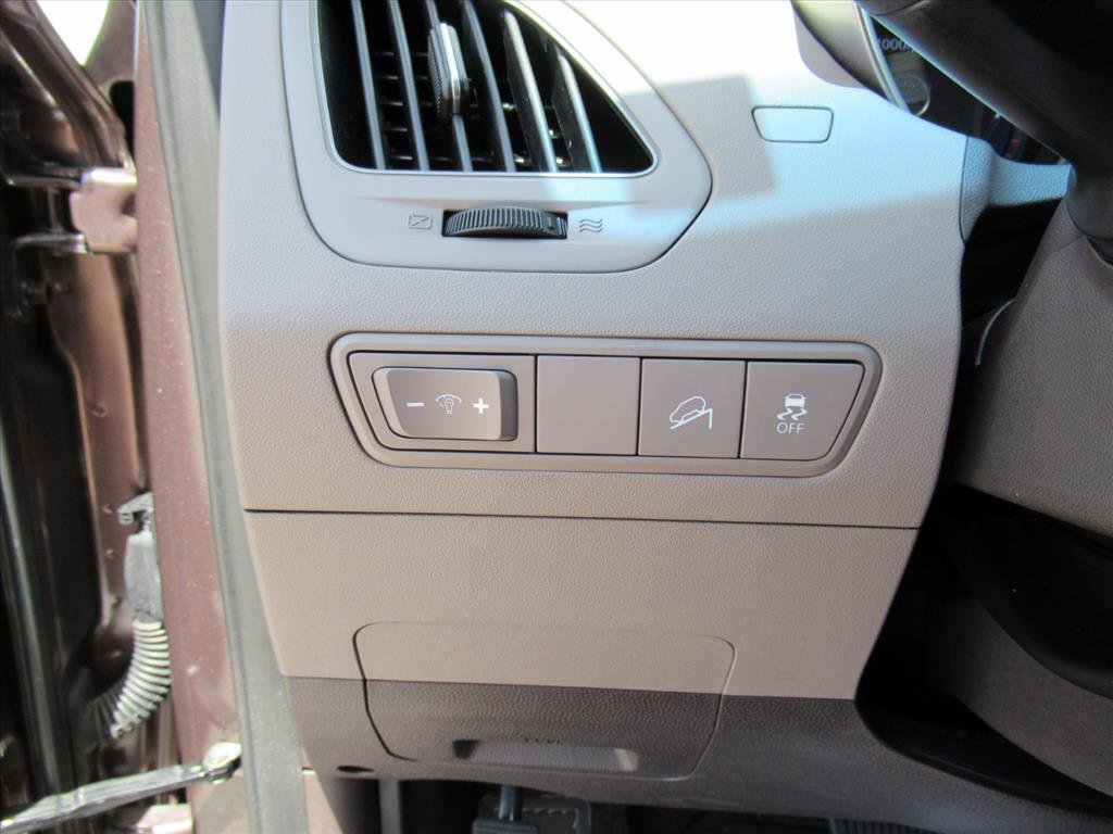 Used 2014 Hyundai Tucson GLS image 19