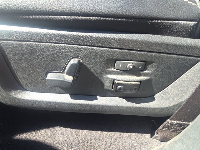 Used 2017 RAM 1500 Laramie w/ Convenience Group image 23