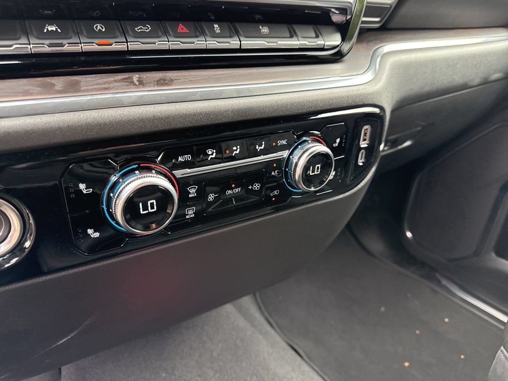 Used 2024 GMC Sierra 1500 SLT AWD/4WD image 27