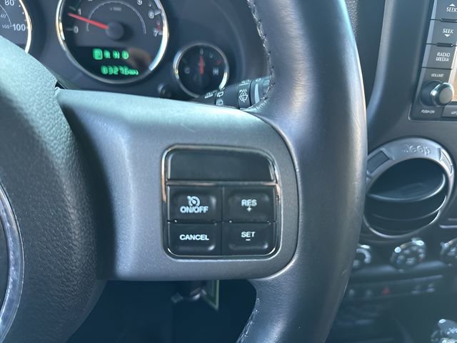 Used 2013 Jeep Wrangler Sahara AWD/4WD image 13