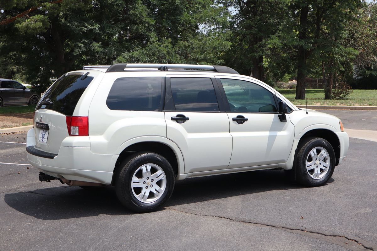 Used 2008 Mitsubishi Endeavor LS AWD/4WD image 4