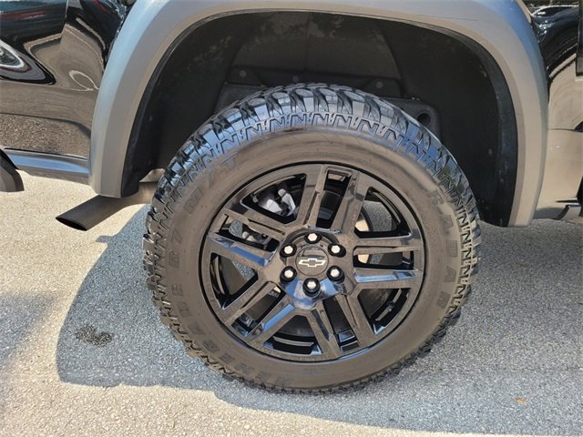 Used 2023 Chevrolet Colorado Trail Boss w/ Technology Package image 20