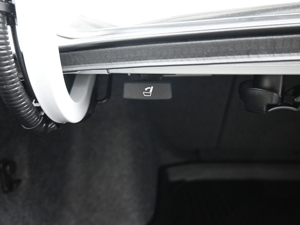 Used 2022 Honda Accord EX-L image 48