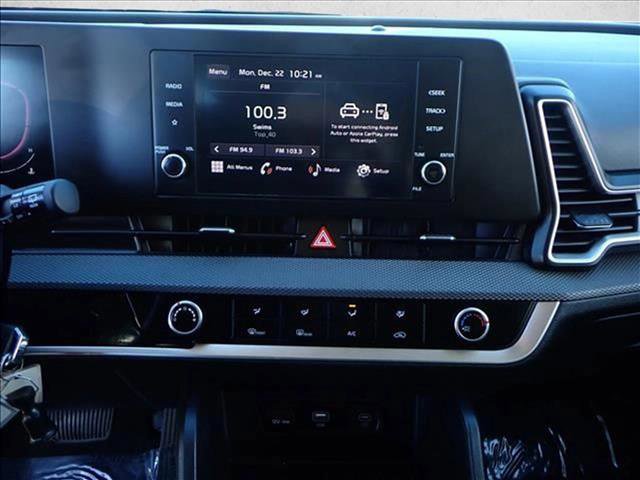 Used 2024 Kia Sportage LX image 15