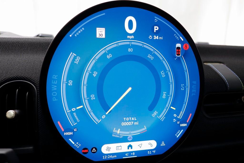 New 2026 MINI Cooper 2-Door Hardtop image 8